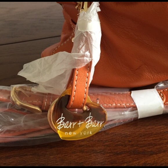 ☀️SOLD☀️Barr+Barr New York Genuine Leather Handbag - Picture 4 of 4