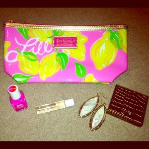 Lilly Pulitzer for Estée Lauder makeup/pencil bag