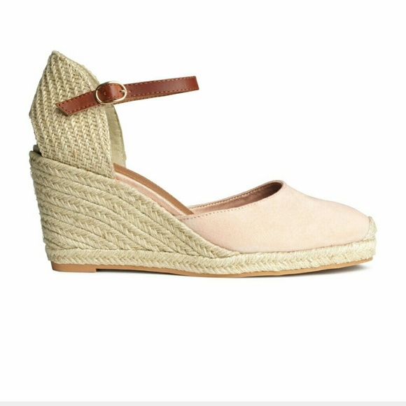 Wedge heels