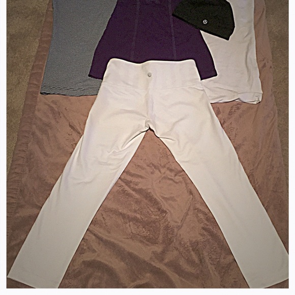 lululemon athletica Pants - LULULEMON White Capris