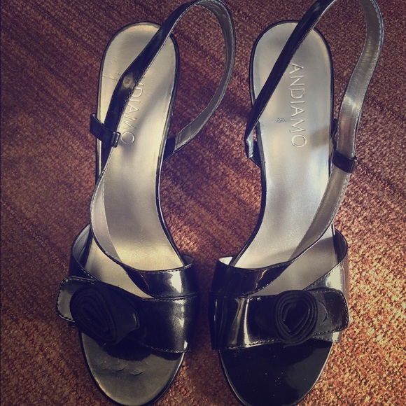 Sexy black patent heels size 12w