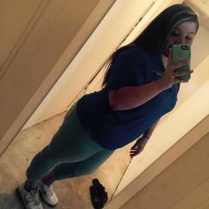 Meet your Posher, Alexis