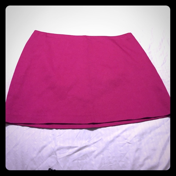 Magenta pink mini skirt