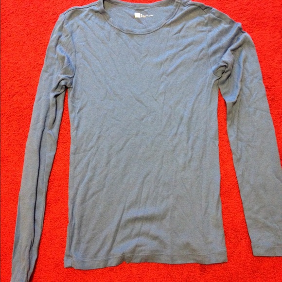 Gap long sleeve