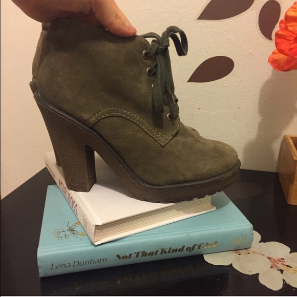 Urbanoutfitters Cooperactive Suede Gumsole Boot