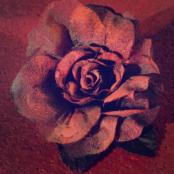 Painted rose barette