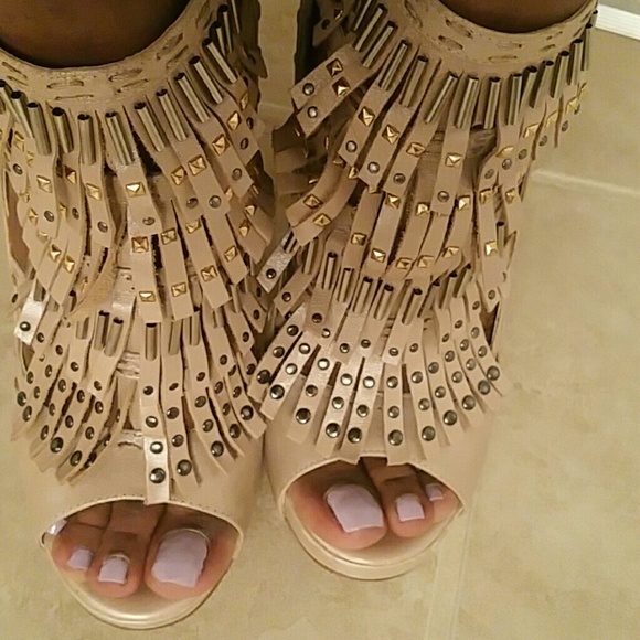 Aldo fringe heels 110mm