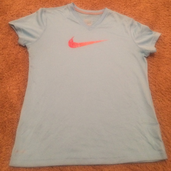 Nike dri-fit - Picture 2 of 3