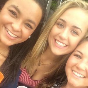 Meet your Posher, Mackenzie