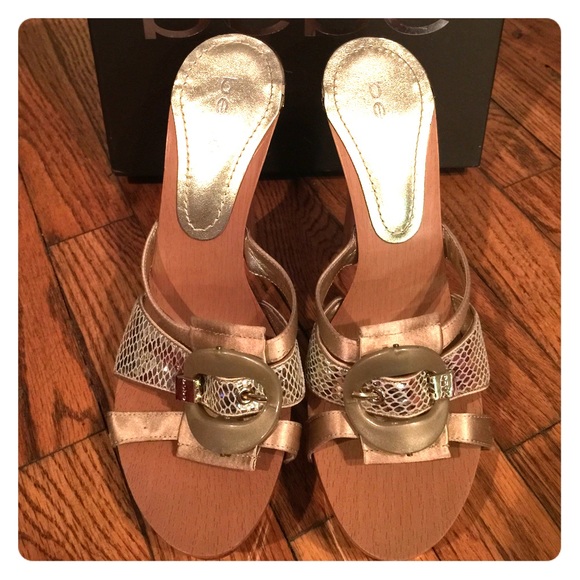 Bebe size 8 gold Greystone Snake heel