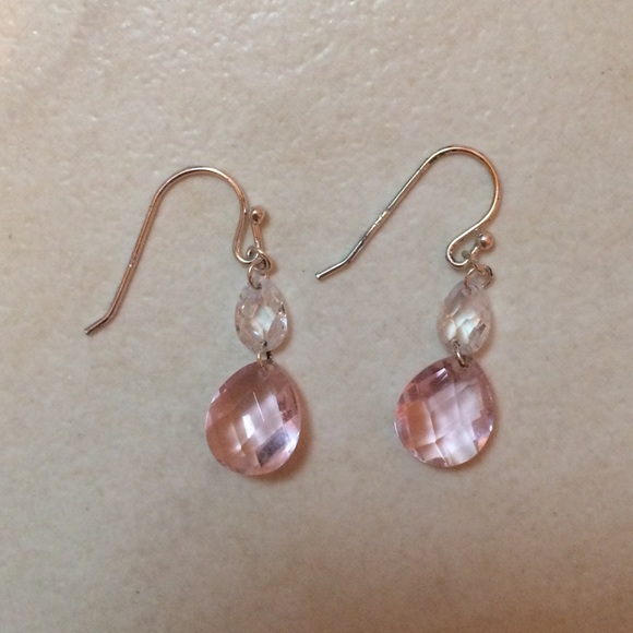 Dangling earrings - Picture 1 of 1