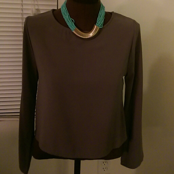 Perfect blouse - Picture 3 of 3