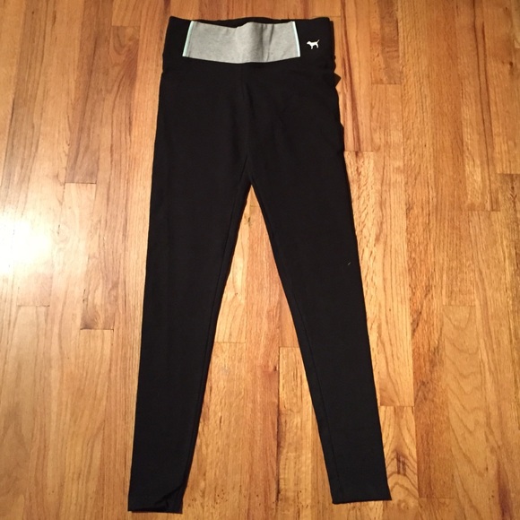 Victoria's Secret Pink yoga legging - Picture 4 of 4