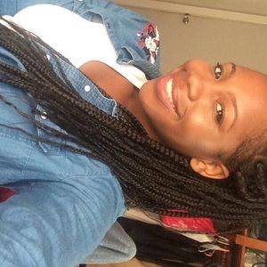 Meet your Posher, Jazmin