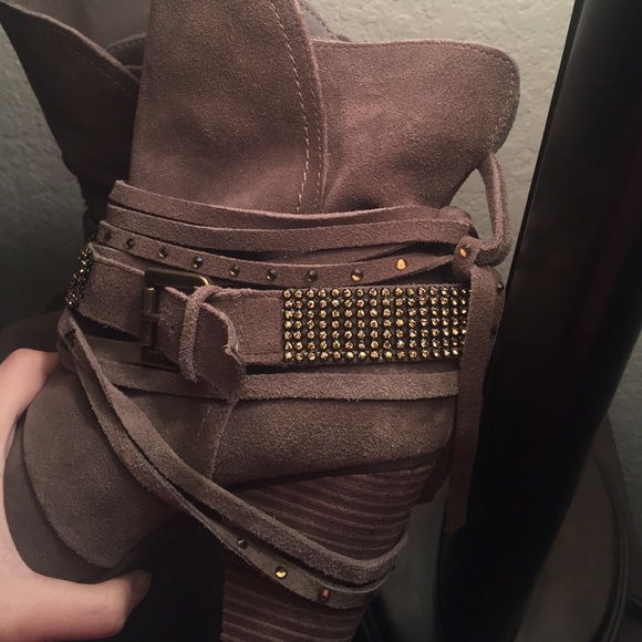 😌 - Picture 2 of 4