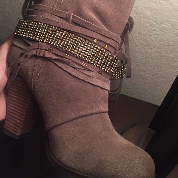 😌 - Picture 4 of 4