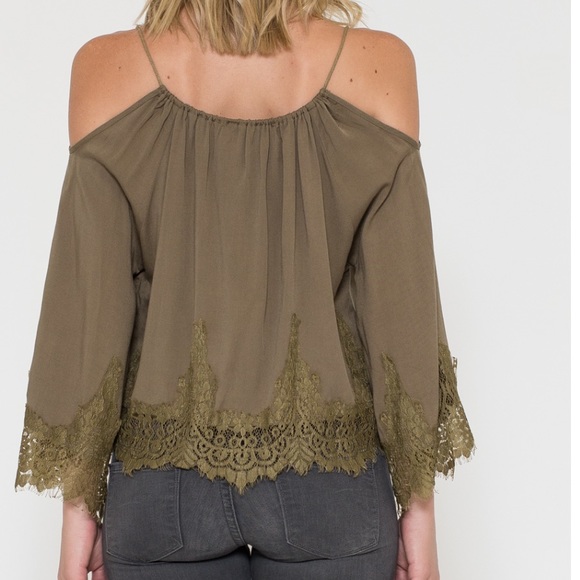 Cold Shoulder Blouse - Picture 7 of 8