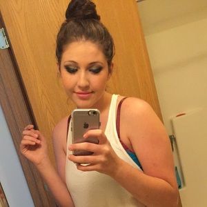 Meet your Posher, Ciara