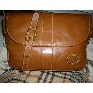 @purselover1972 ONLY! Gucci Vintage Shoulder bag
