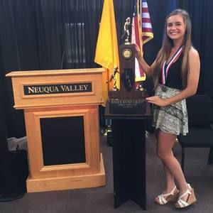 Meet your Posher, Nicole