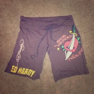 Ed Hardy cotton shorts in sz Sm