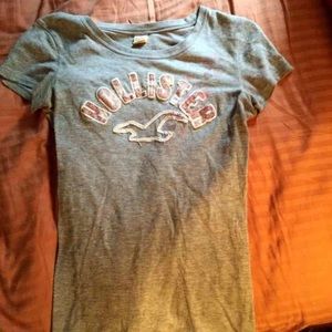 Cute Hollister small shirt