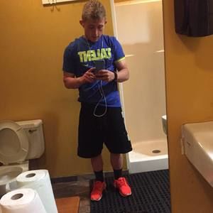 Meet your Posher, Andrew