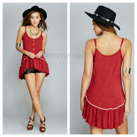 emmyrawrs Tops - 25% off Bundles• Sale until Monday • Red Tunic Top