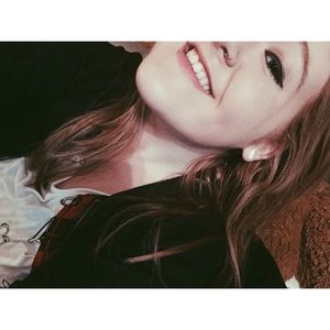 Meet your Posher, Haley