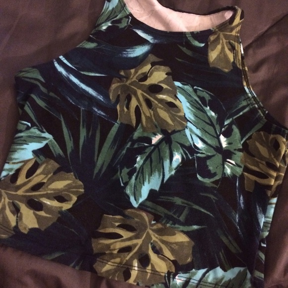 American apparel jungle crop top