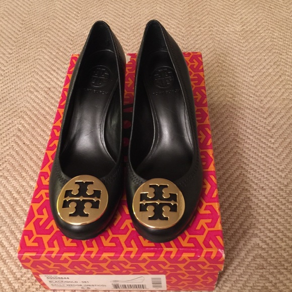 Authentic Tory Burch wedge