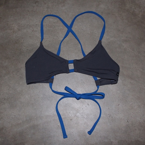 Rare Jolyn Leo Top