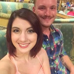 Meet your Posher, Lindsey