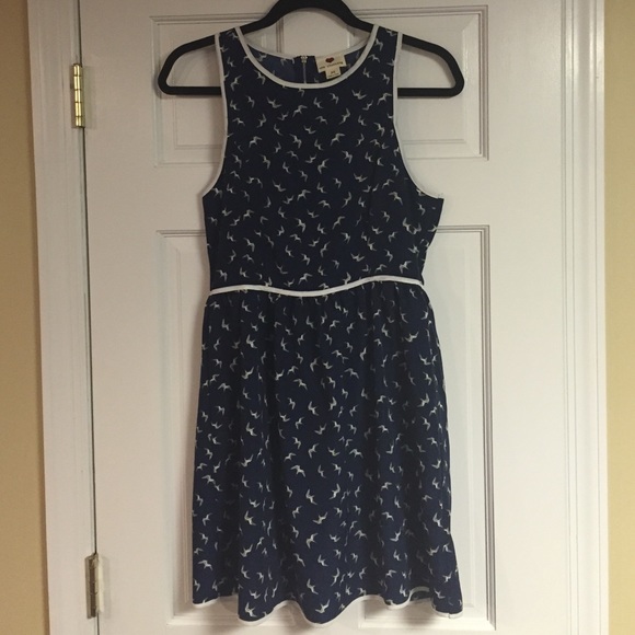 navy blue dress with white trim size medium