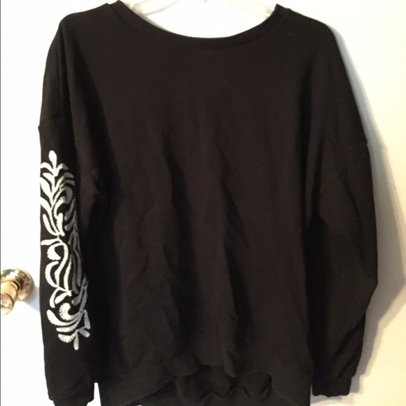 black forever 21 sweater