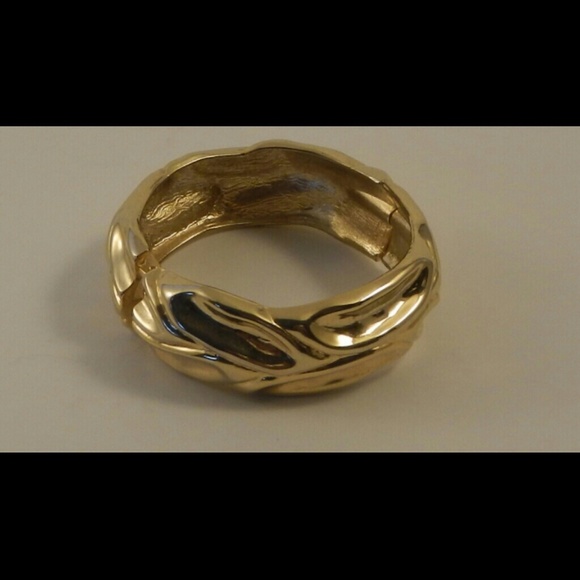 Gold Bracelet - Picture 4 of 4