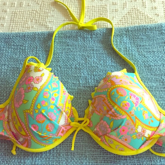 VS bikini top 34DD