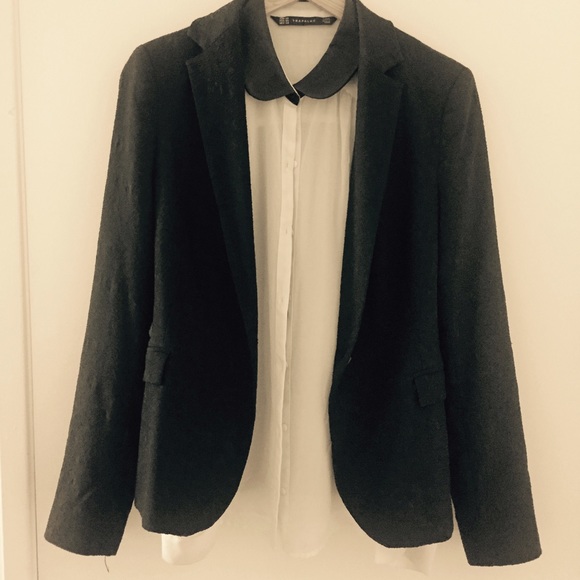 Zara Jackets & Blazers - Zara Classic Fitted Blazer with lace patterns