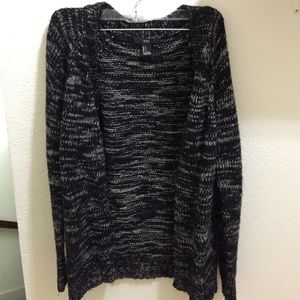 Knitted cardigan