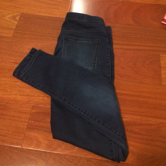H&M Dark Wash Jeggings