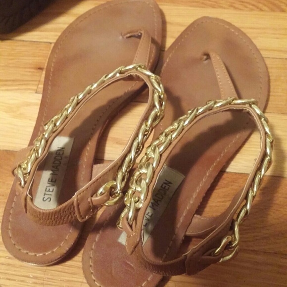 Brown and gold Steve Madden sandals - Picture 3 of 3