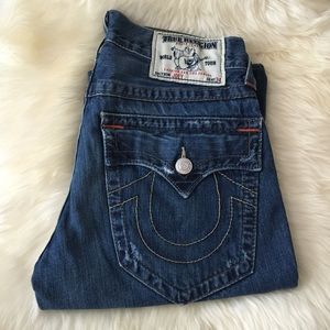 True Religion men twist leg jeans