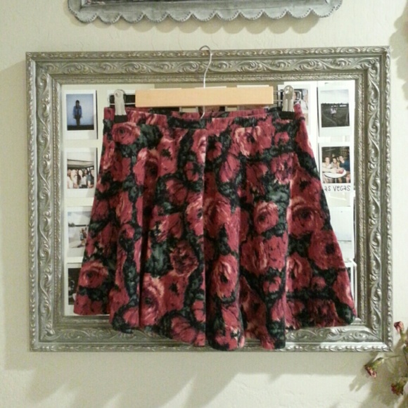 PacSun floral skater skirt