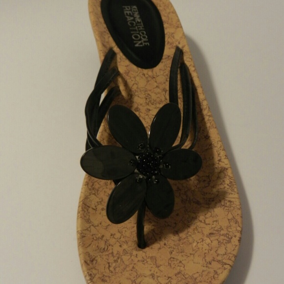 Slide Thong Heel Sandals - Picture 4 of 4