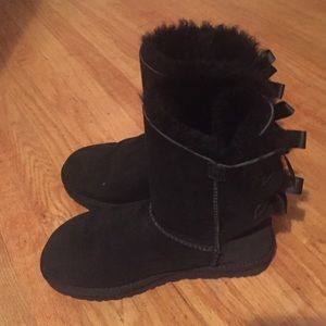 Black UGGS