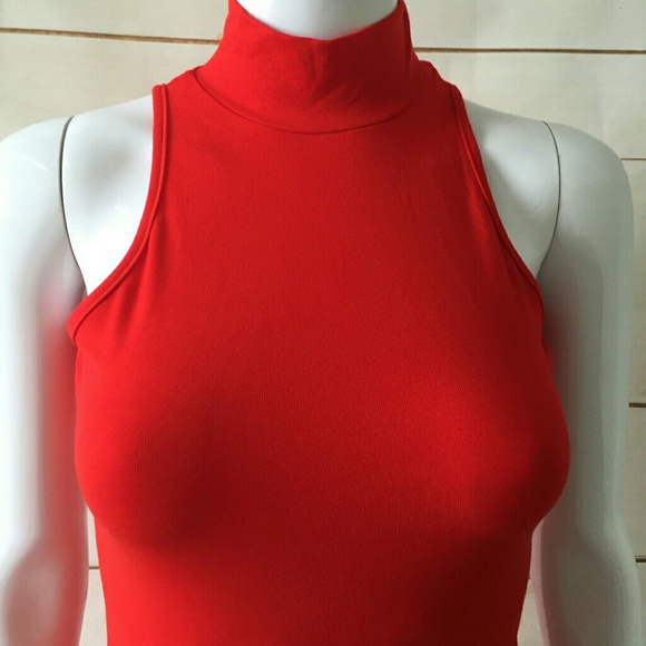 Classy sexy red dress - Picture 3 of 4