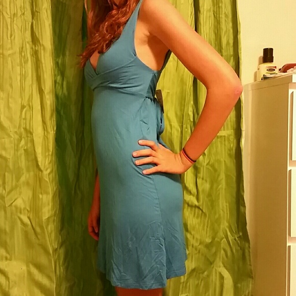Blue Dress - Picture 4 of 4