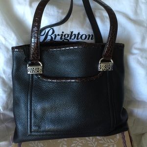 Brighton Black leather bag with brown leather trim