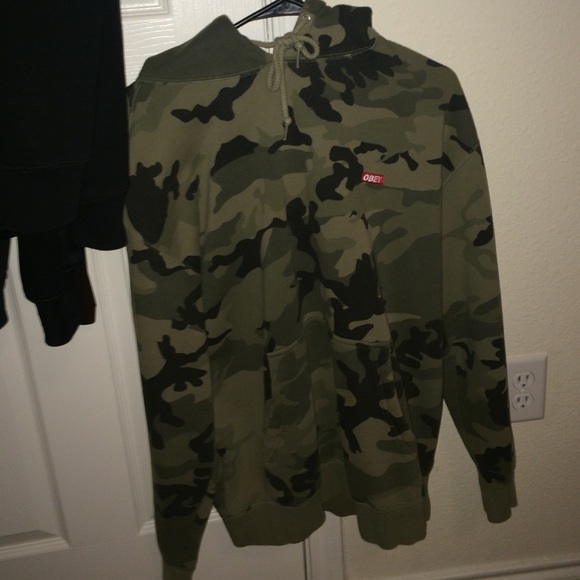 Obey camo hoodie