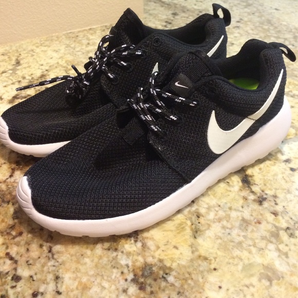 BRAND NEW ROSHE RUNS